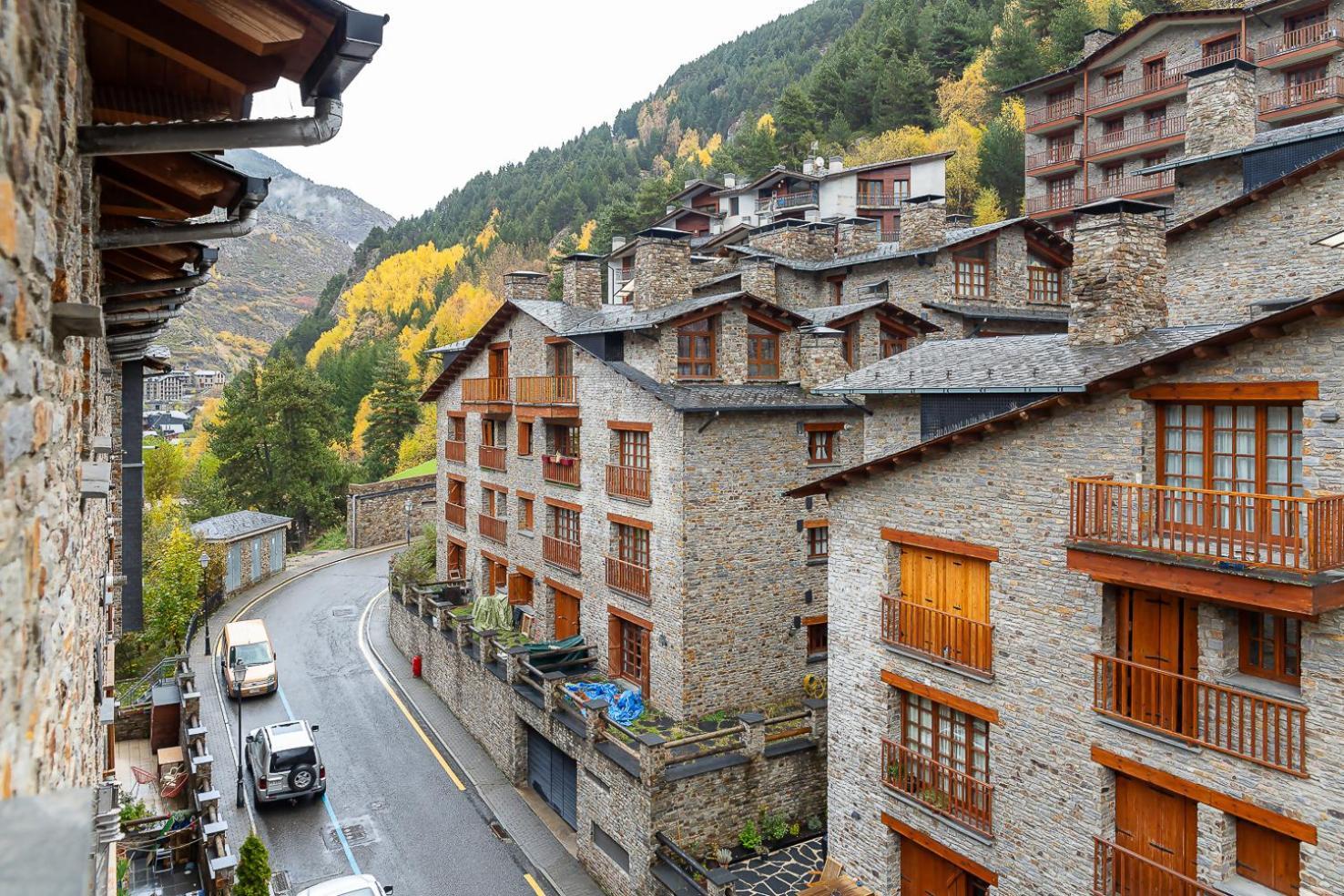 Apartamento Cerca Del Puente Tibetano I Triplex Con Vistas Canillo Exterior foto